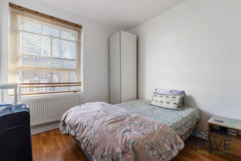 1 bedroom flat to rent, Queensbridge Road, London, E8