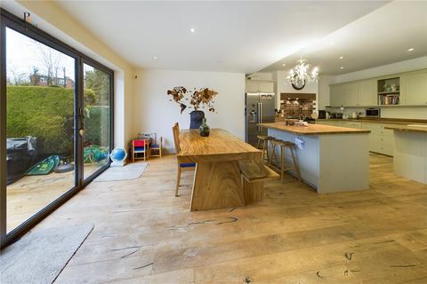75 Warnham Court Road, Carshalton, SM5 3ND
