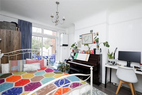 4 bedroom terraced house to rent, Lower Downs Road, Wimbledon, London, SW20