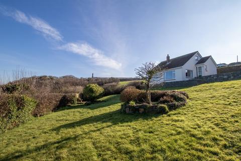 3 bedroom detached house for sale, Rue De La Rocque, Torteval, Guernsey