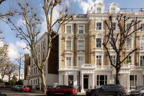 4 bedroom apartment for sale, Linden Gardens, London, W2