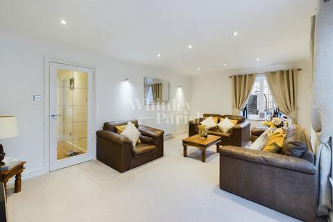 undefined, Lewis Drive, Roydon