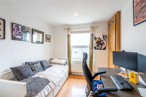 Flat C, 10 Ellison Road, London, SW16 5BY