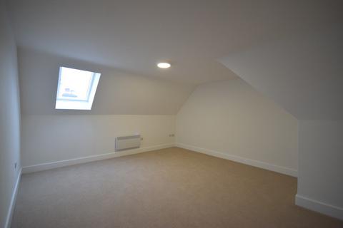 2 bedroom apartment to rent, Blossomfield Road, Solihull B91