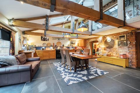 4 bedroom barn conversion for sale, Hillside, Martley