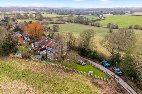 4 bedroom semi-detached house for sale, Hellingly BN27