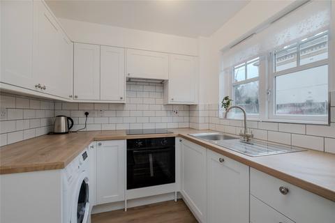 2 bedroom apartment for sale, Fawcett Close, London SW16