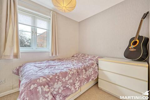 16 Samuel Manor, Chelmer Village, Chelmsford, CM2 6PU