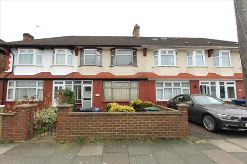 3 bedroom house to rent, St Joans Road, London, N9