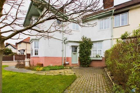 3 bedroom semi-detached house for sale, Old Chester Road, Wirral CH63