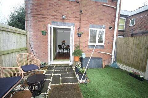 2 bedroom ground floor flat for sale, Cestrian Street, Deeside