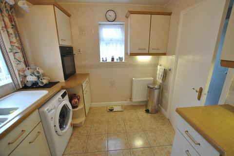 3 Guinea Close, Oakengates, Telford, TF2 6NF