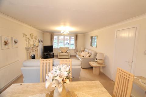 3 bedroom detached bungalow for sale, Westleigh Way, Rhosddu