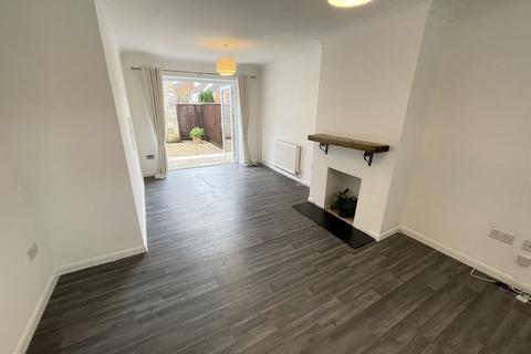 2 bedroom end of terrace house to rent, Newport, Warminster