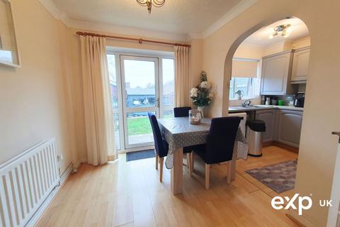 25 Bridle Close, Upton, Poole, BH16 5SU