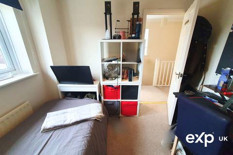 25 Bridle Close, Upton, Poole, BH16 5SU