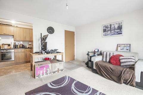 1 bedroom apartment for sale, City House, 420 London Road