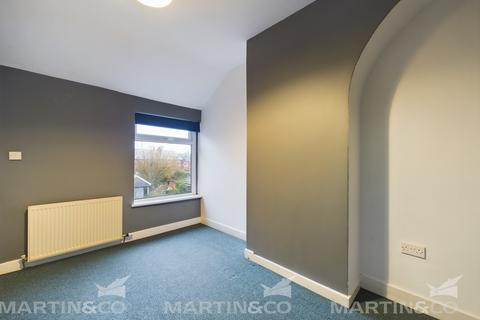 3 bedroom terraced house to rent, Lifford Road, Wheatley