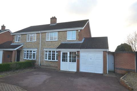 3 bedroom semi-detached house for sale, Winchester Road, Grantham