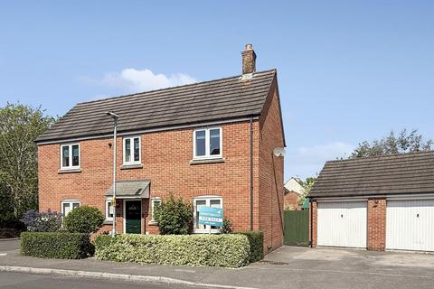 4 bedroom detached house for sale, Hackney Way, Westbury