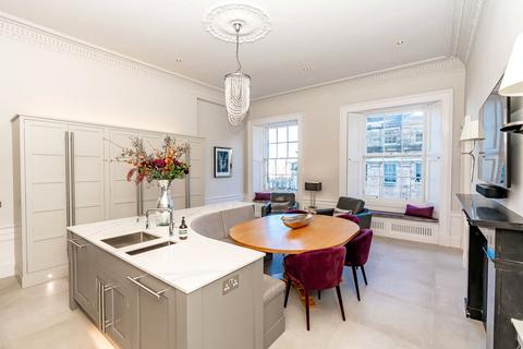 4 bedroom apartment to rent, Forres Street, Edinburgh, Midlothian