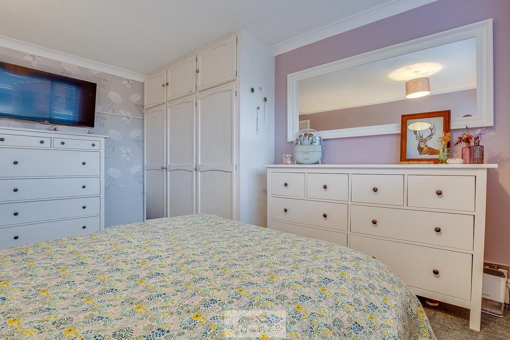 Bedroom 1.3