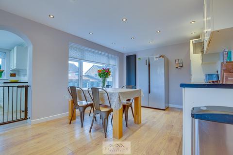 3 bedroom detached house for sale, Aylsham Drive, Sheffield S26
