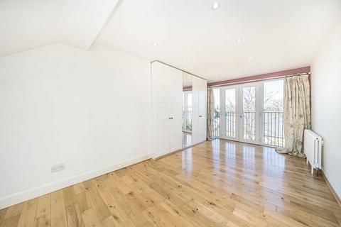 3 Marble Hill Close, Twickenham, TW1 3AY