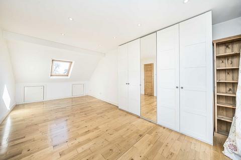 3 Marble Hill Close, Twickenham, TW1 3AY