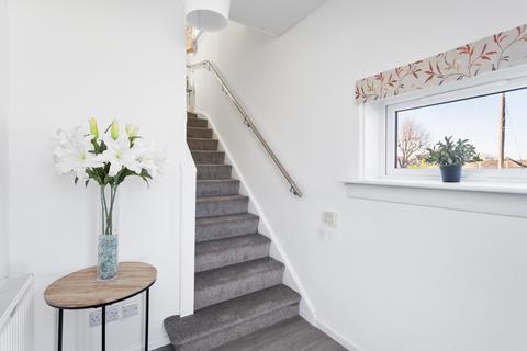 79 Broomhall Road, Edinburgh, EH12 7PS