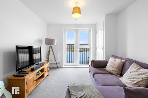 2 bedroom apartment for sale, Cei Tir Y Castell, Barry CF63