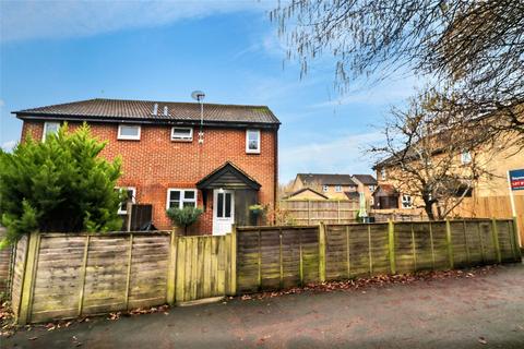 1 bedroom end of terrace house for sale, Hawkswell Walk, Surrey GU21