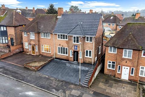 5 Avoca Close, Leicester, LE5 4RA