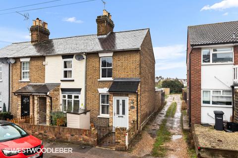 2 bedroom end of terrace house to rent, Whitley Road, Hoddesdon EN11