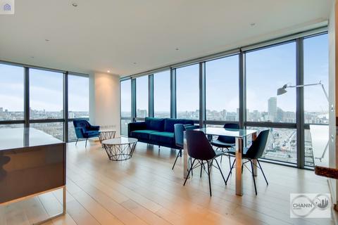 2 bedroom apartment for sale, West India Quay, London E14