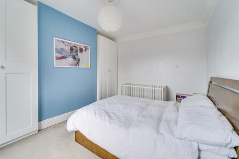 1 bedroom apartment for sale, Ferme Park Road, Crouch End N8