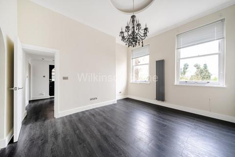 1 bedroom ground floor flat for sale, Shepherds Hill, Highgate N6