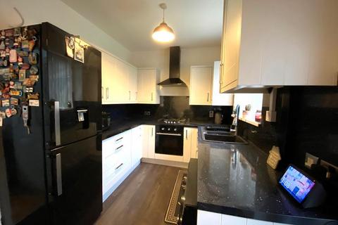 2 bedroom terraced house for sale, Wold Road, Hull, HU5 5UN