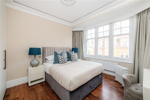 4 bedroom apartment to rent, Duke Street, Mayfair, London, W1K