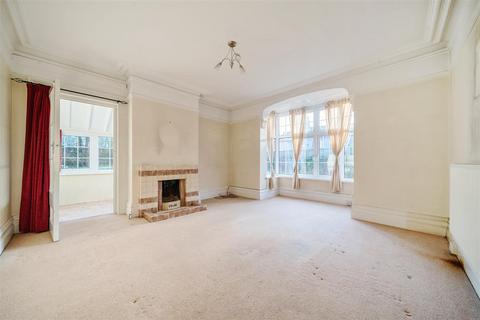 Flat 1, Quarrenden Weirfields, Totnes, TQ9 5JS