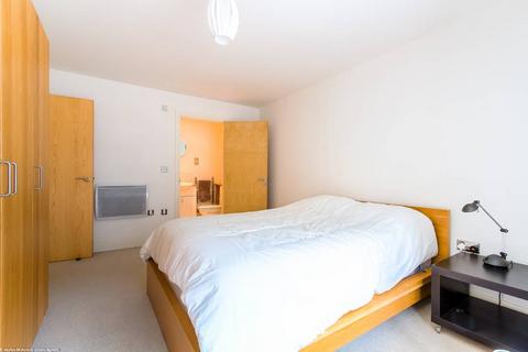 3 bedroom flat for sale, Primrose Hill NW1