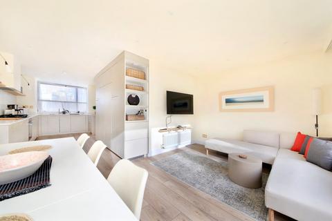 undefined, Horseshoe Mews, Acre Lane, London