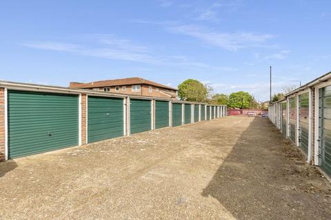 11 Green Acres, Sidcup, DA14 6PJ