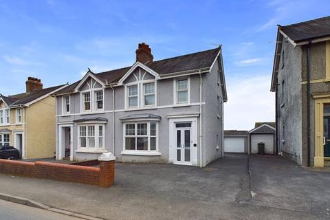 3 bedroom semi-detached house for sale, Lime Grove Avenue, Carmarthen