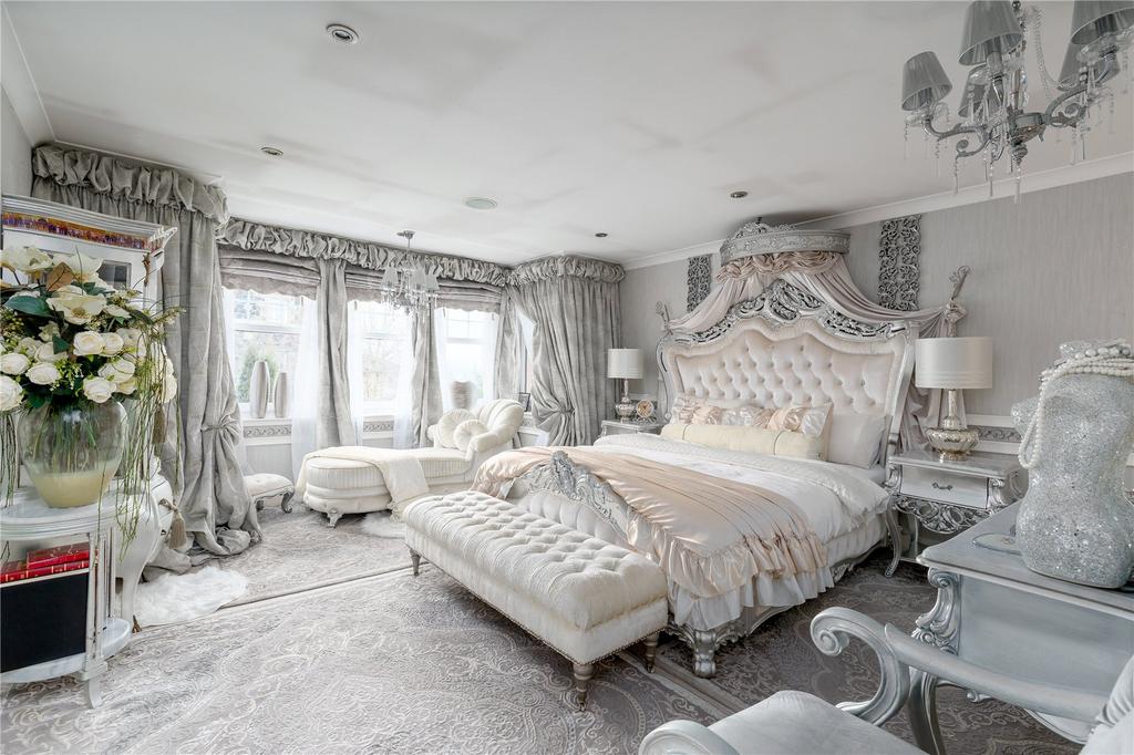Princpal Bedroom