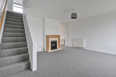 3 bedroom terraced house for sale, Stonelea Close, Chippenham