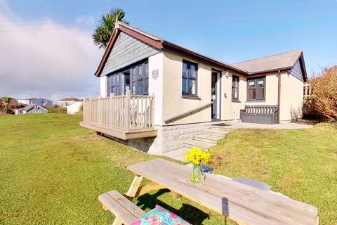 3 bedroom detached bungalow for sale, Homeview, Riviere Towans