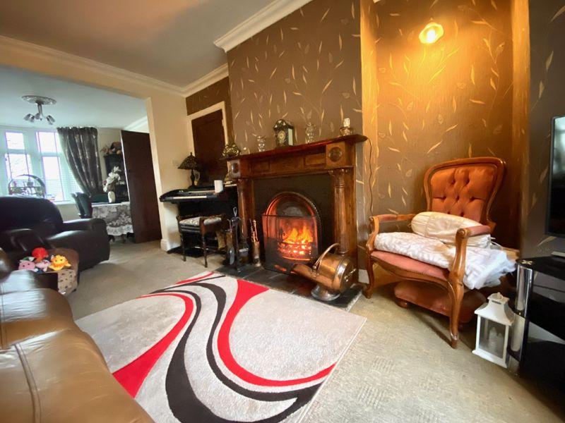 Lounge/Open Fire