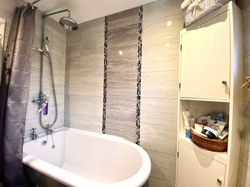 Modern Bathroom