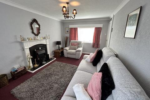 3 bedroom terraced house for sale, Maes Glas, Rhos on Sea